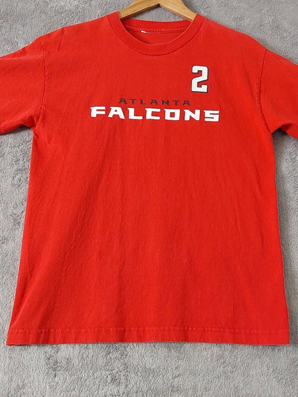 Atlanta Falcons Matt Ryan #2 Boys Graphic T-Shirt Red Size Large NFL